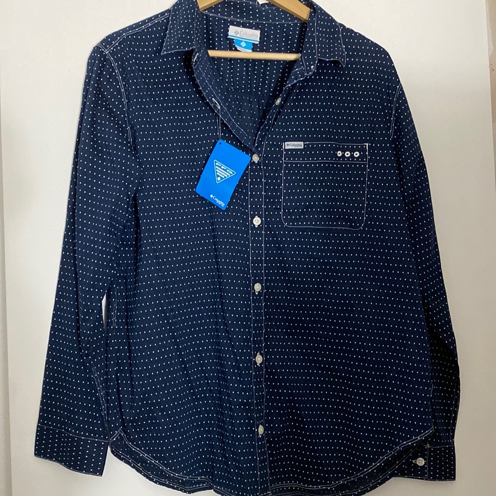 Columbia long sleeve button down top
